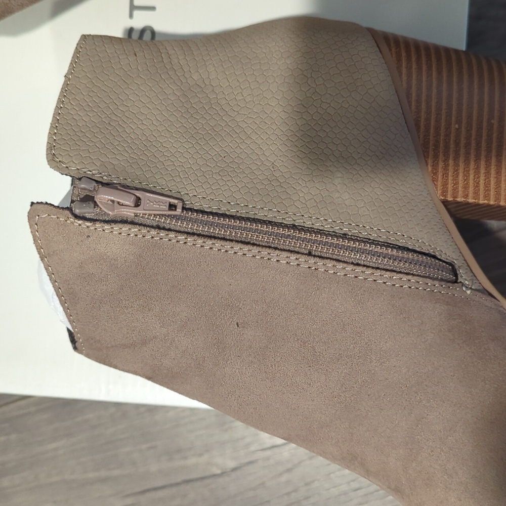 SUN and Stone Boots Suede Heeled Zipper Closure GRACEYYF Design - Picture 8 of 8